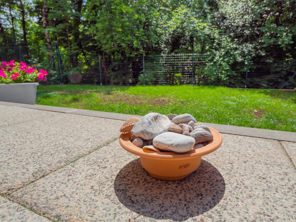 Birdsong Getaway Apartment Jurdani Exterior foto